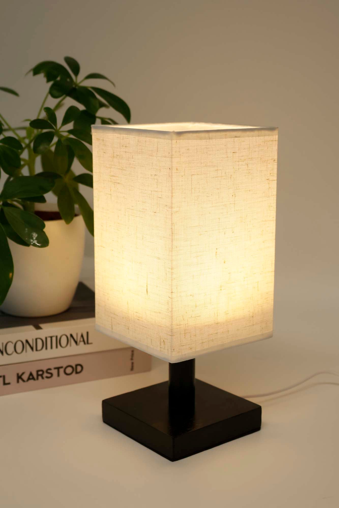 LAX Gadgets Modern Touch-Control Rechargeable LED Lamps