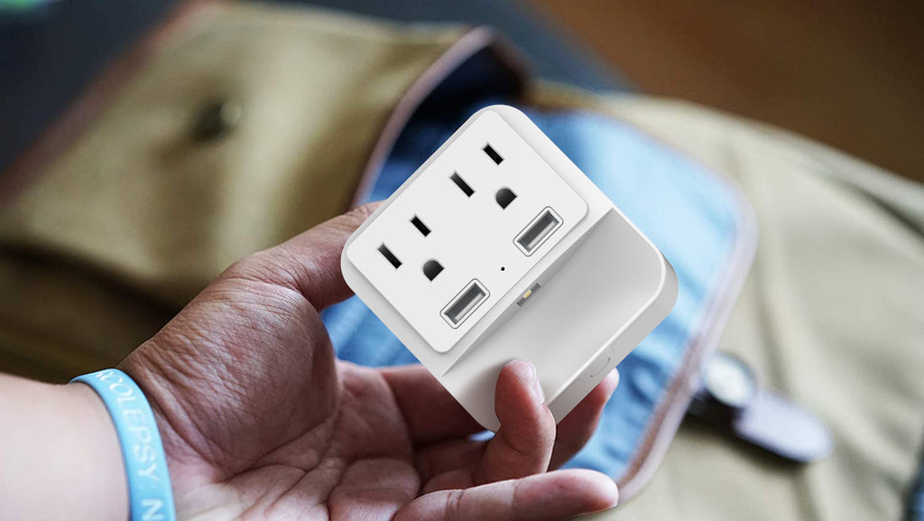 2-Pack LAX 2 Wall Outlets with 2 USB Ports and Nightlight