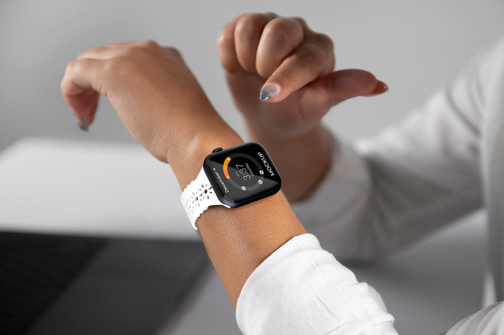 LAX Apple Watch Lace Silicone Band 38mm / 40mm / 41mm White